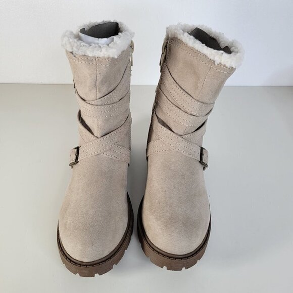 STEVE MADDEN Cozy Boots Taupe | 1 Little Kid Girl - NEW - Picture 4 of 16